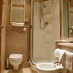 Eden Hotel 3*
